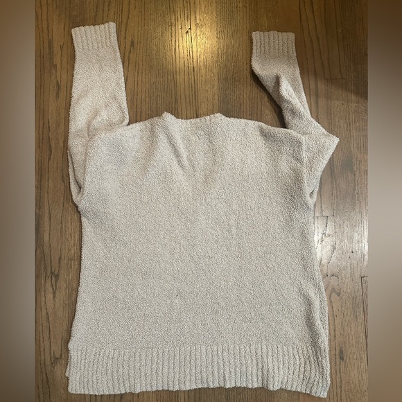 Ugg Cozy Fuzzy Sweater-Size XL - Picture 2 of 8